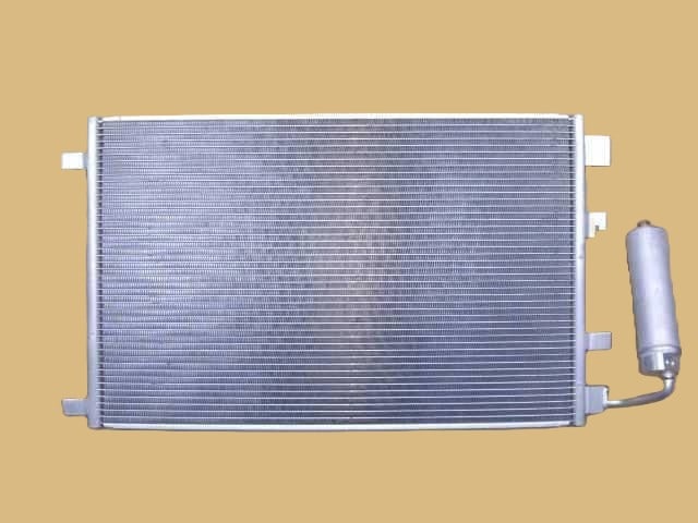 デュアリス　コンデンサー　KNJ10　92100-JD20A　O-ﾘﾝｸﾞ付　社外新品