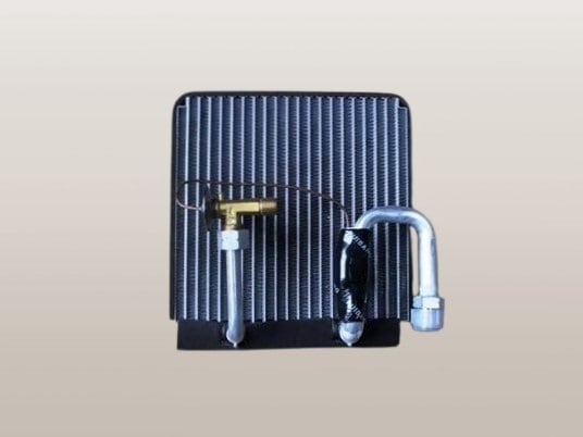 ボンゴ　エバポレーター　SK22L　SK22M　SK22T　SK22V　S48C-61-J10A　503700-3753　エキパンセット商品　社外新品