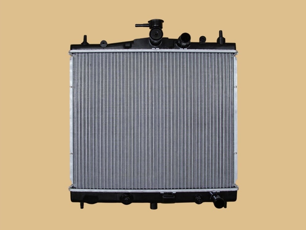 ノート　ラジエーター　ZE11　BY560-8Y20A　社外新品