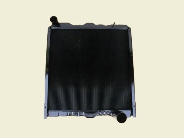 UD　ラジエーター　CK520BNT　21400-02Z08　リビルト品