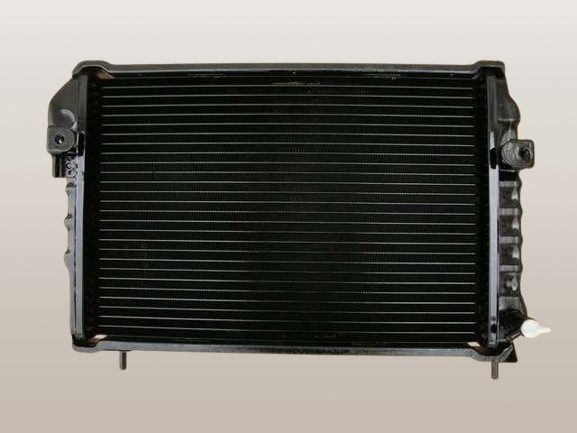 サンバー　ラジエーター　KV4　45111TA150　MT車　リビルト品