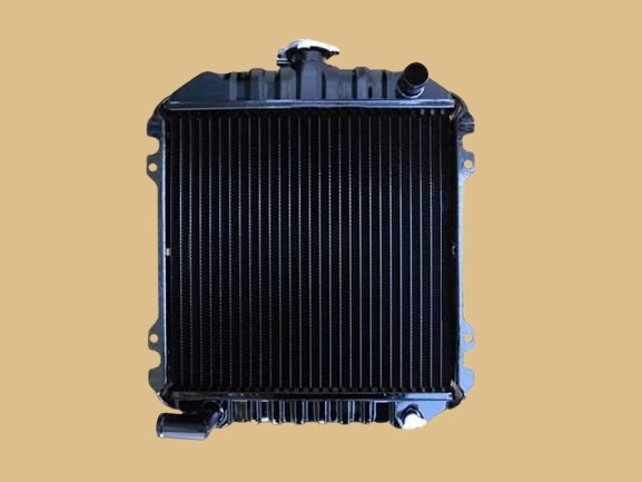 サニートラック　ラジエーター　B122　21400-G1661　リビルト品　サニトラ