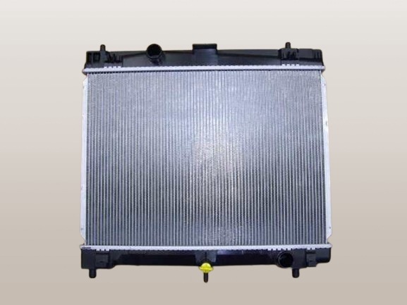 カローラフィールダー　ラジエーター　NZE164G　16400-21270　422133-3572　422133-3573　社外新品