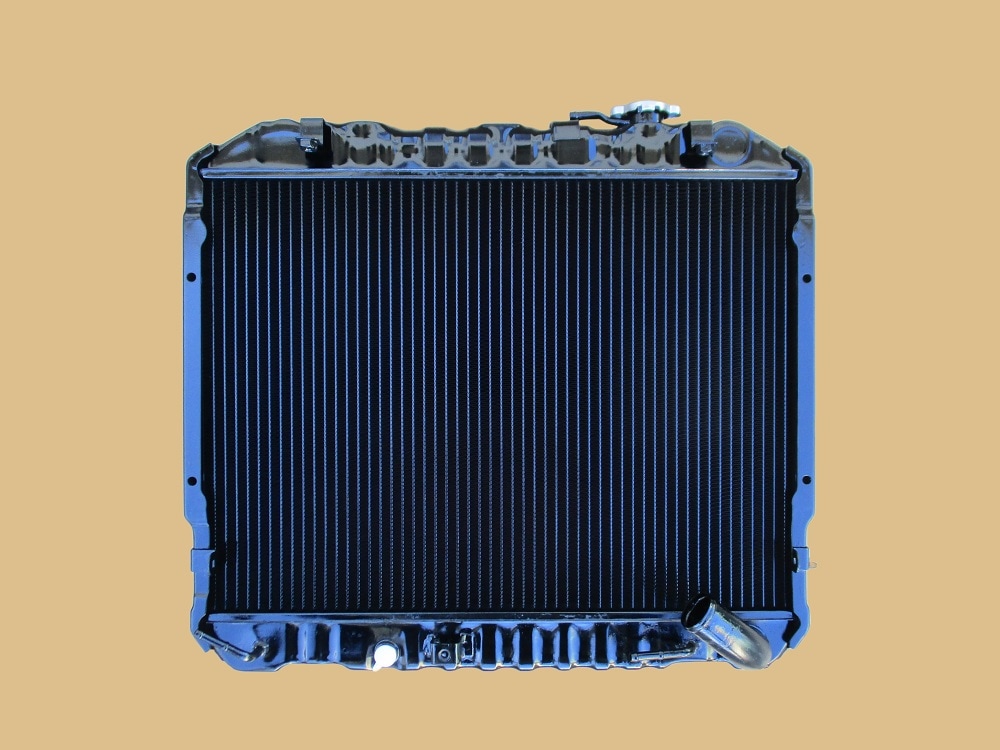 ハイエース ラジエーター LH80 AT車 16400-54720 リビルト品 有限会社