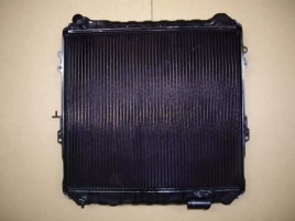 ハイラックスサーフ　ラジエーター　LN130W　16400-54732　MT車　リビルト