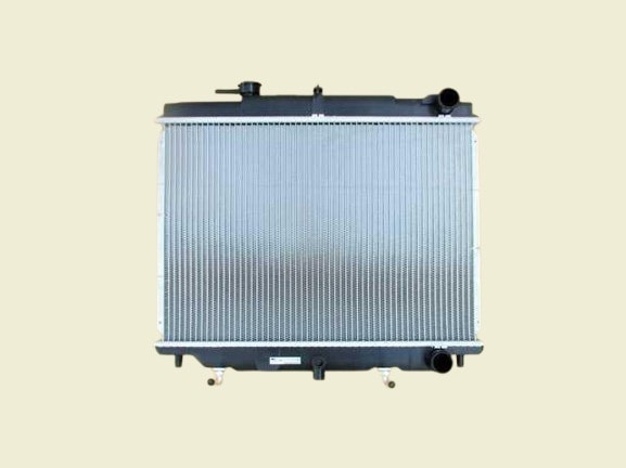 エルフ　ラジエーター　ASH2F23　ASH4F23　5-86123-846-0　ブラケット再利用　社外新品