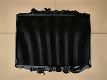 デリカ　ラジエーター　P35W　MB605144　AT車　リビルト品