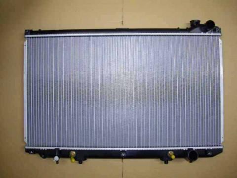 クラウンマジェスタ ラジエーター JZS177 16400-46660 有限会社いわき