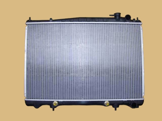 ラジエーター セドリック Y33 21460-4P000 有限会社いわきラジエーター