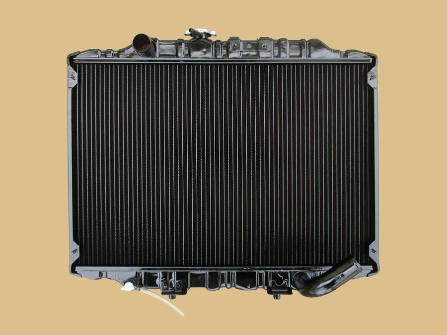 デリカ　ラジエーター　P25V　P25W　MB356343　MT車　リビルト品