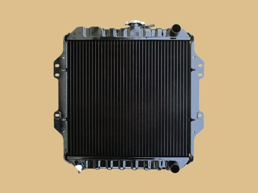 ジムニー　ラジエーター　JA12C　JA12V　JA12W　17700-83C30　MT車　リビルト品