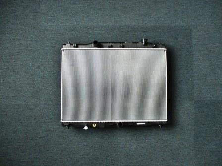 グレイス　ラジエーター　GM4　19010-55V-J01　社外新品