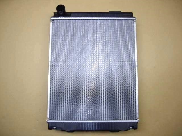 キャンター　ラジエーター　FB700　ME406960　ブラケット再利用　社外新品