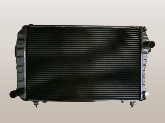 タウンエース　ラジエーター　YM55　MT車　16400-72180　リビルト