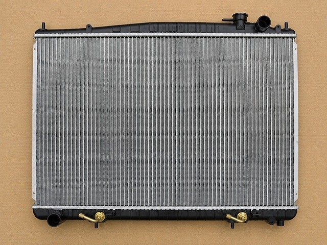 シーマ　ラジエーター　FGDY33　AT　21460-3H007　社外新品