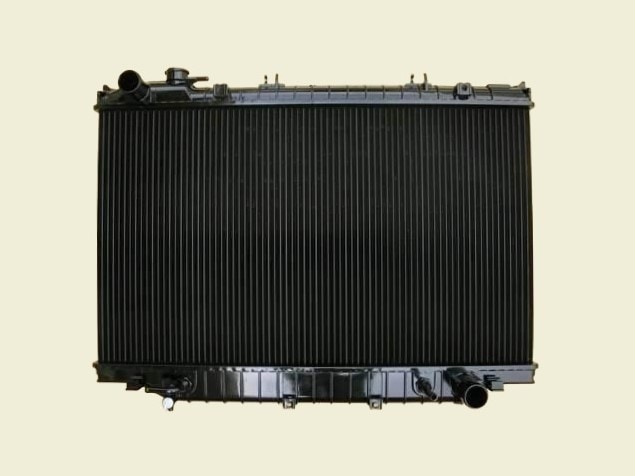 ランドクルーザー　ラジエーター　HZJ81V　16400-17030　ブラケット再利用　社外新品