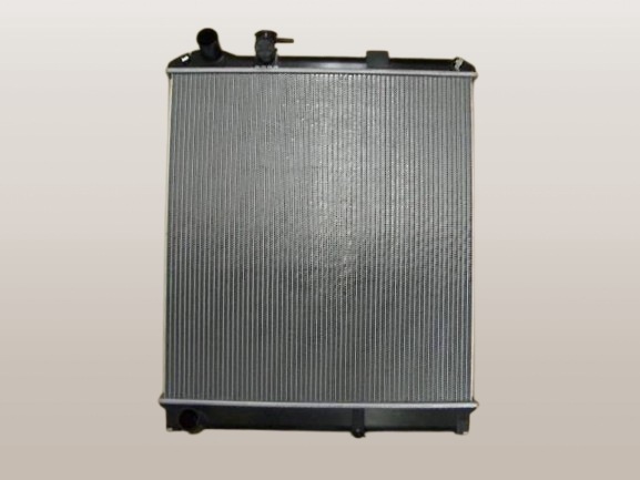 アトラス　ラジエーター　APR75LR　 21400-89TH7　ブラケット再利用　社外新品