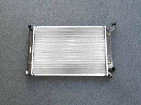 プレミオ CBA-NZT240 ラジエータ F Lパッケージ 070 デンソー 16400-21190 プレミオ [CBA-NZT240] 2WD・1.5・F Lパッケージ リミテッド・4AT