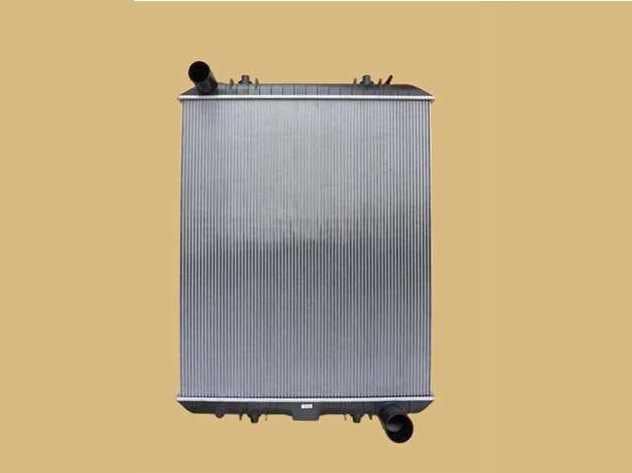 クオン　ラジエーター　CW4ZL　21400-05Z64　ブラケット再利用　社外新品