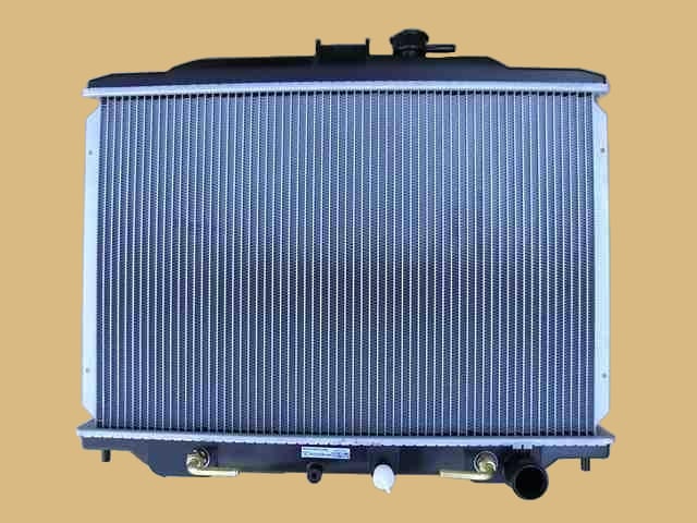 キャラバン ラジエーター VRE25 21460-VZ00A 社外新品 有限会社いわき