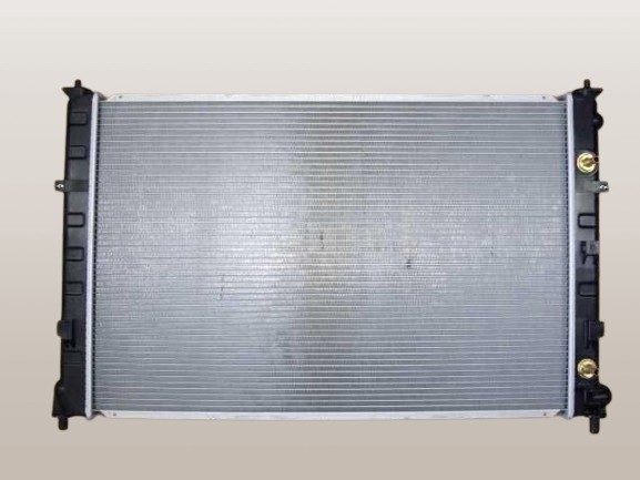 MPV　ラジエーター　LWEW 　 FS1E-15-200B  社外新品