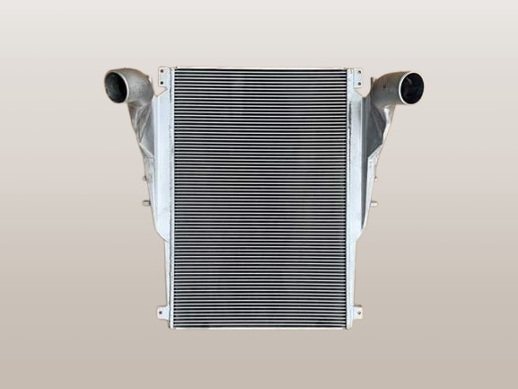 スーパーグレート　インタークーラー　FS64VZ　FS65VZ　ML241470　リビルト品