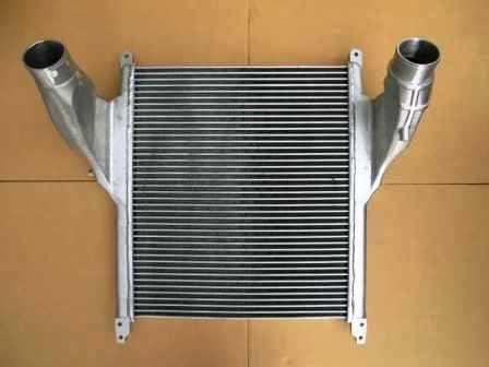 ギガ　インタークーラー　CXG23　1-14431-055-1