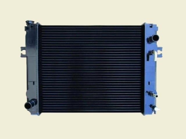 フォークリフト　ラジエーター コマツフォークリフト ラジエーター FG25T-12 3EB-04-31210 2181-176