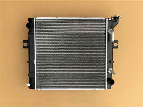 トヨタフォークリフト　ラジエーター　7FGK20　16410-23330-71　ノンクラッチ車　ﾌﾞﾗｹｯﾄ再利用　社外新品