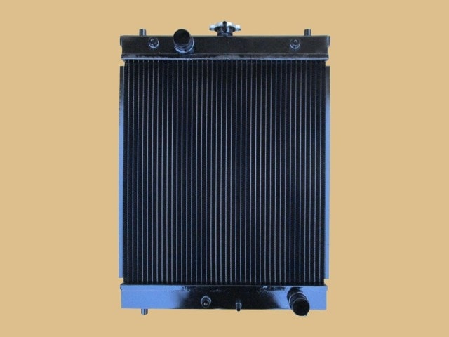 日立建機　パワーショベル　ラジエーター　ZX55UR-3D　4616078　422133-3240　422133-3243　新キャップサービス品　社外強化品