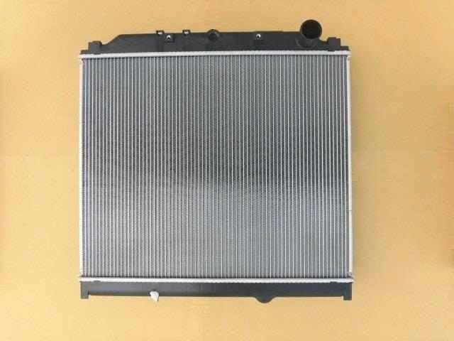 ファイター　ラジエーター　FK71R　ME407419　ブラケット再利用　社外新品