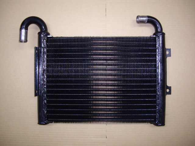 コマツ　パワーショベル　PC25R-8　作動油オイルクーラー 20P-03-81212　リビルト