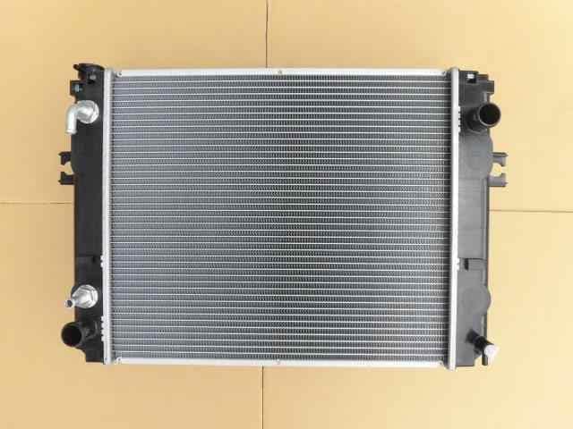 TCMフォークリフト　ラジエーター　FD30　236L2-10101　2531-138-0000　ブラケット再利用　社外新品