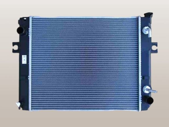 トヨタフォークリフト　ラジエーター　02-7FD20　ノンクラッチ車　16430-23430-71　2331-433-0000-A　ブラケット再利用　社外新品
