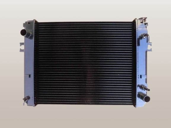 TCMフォークリフト　ラジエーター　FD25Z5T　234B2-10101　2211-360-0000-B　ブラケット再利用　社外新品