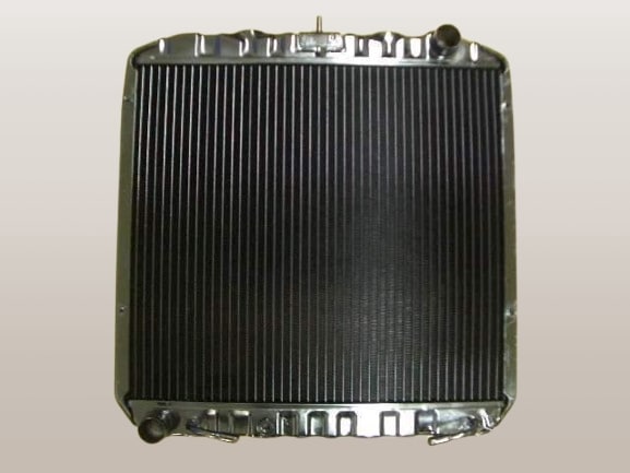 トヨエース ラジエーター BU87 16400-56181 AT車 リビルト品 有限会社  