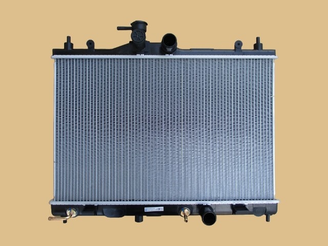 三菱360　ミニカ　純正 ラジエーター　新品　長期保管品　 ミニカ 360 三菱360 ワイパーアーム２本セット ミツバ製未使用 検索