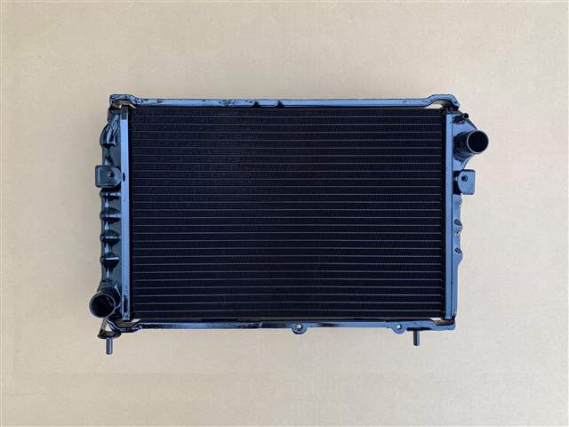 ドミンゴ　ラジエーター　FA8　45111TA110　リビルト品