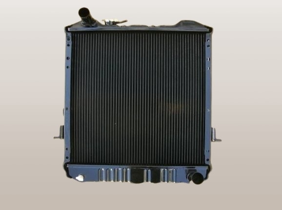 エルフ　ラジエーター　NKR69EA　8-97162-128-1　リビルト