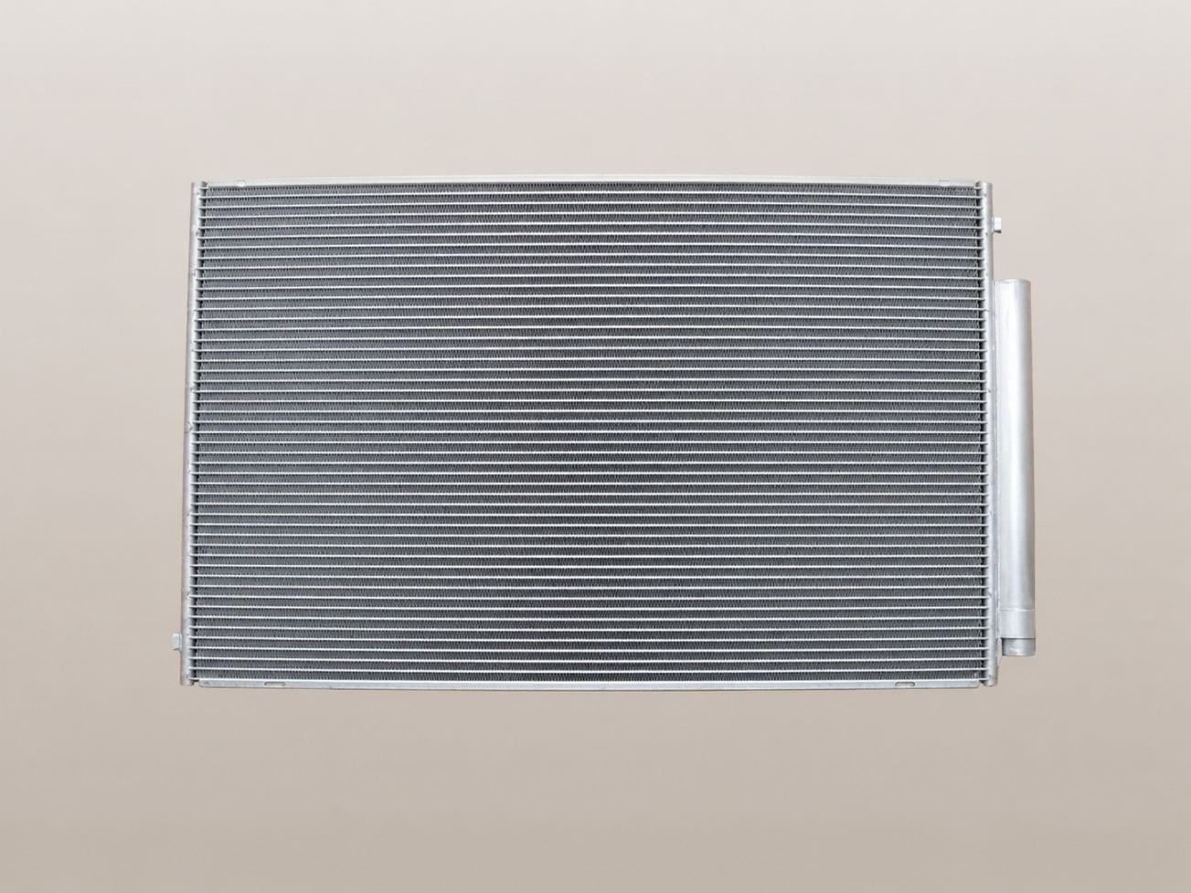 ノア　ヴォクシー　コンデンサー　AZR60G　AZR65G　88460-28570　446700-3852　O-リング2個付　社外新品