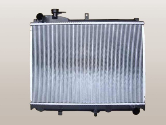 ボンゴブローニィ　ラジエーター　SKF6V　RF6C-15-V0X　社外新品