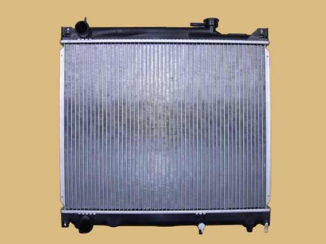 エスクード　ラジエーター　TD11W　17700-77E20　社外新品　