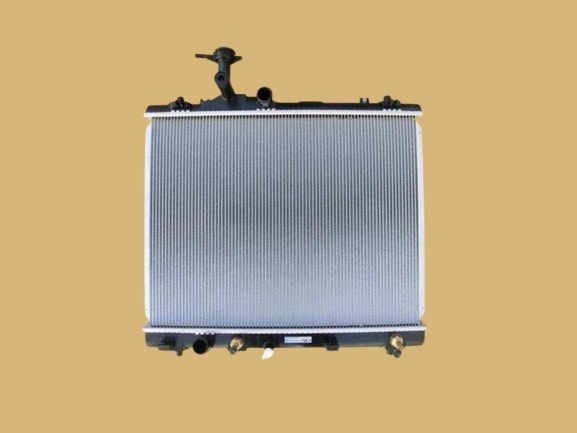 スイフト　ラジエーター　ZC32S　17700-71L10　社外新品