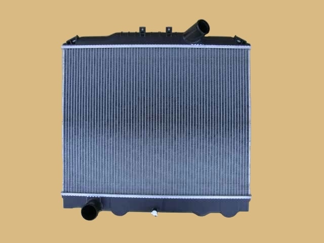 ラジエーター ヒノ レンジャー FC7JKWA J07E MT MT車用 参考純正品番：16400-E0411 AP-RAD-1012 ラジエーター 日野 レンジャー FD7JUWA J07E AT AT車用 参考純正品番