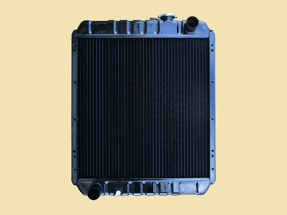 スチールラジエーター（3列610x610x100）4つ スチールラジエーター（3列610x610x100）4つ
