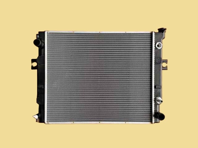 コマツフォークリフト ラジエーター FD30HT-16 ノンクラッチ車 3EB-04