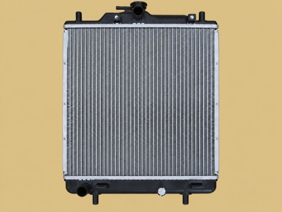 キャリィ　ラジエーター　エブリィ　ラジエーター　DA52T　DB52T　DA52V　DB52V　17700-78A00　上下ホース/クリップ4個/キャップセット　社外新品