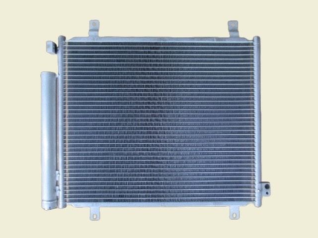エブリィ　コンデンサー　DA17W　95310-64P10　O-リング付き　社外新品