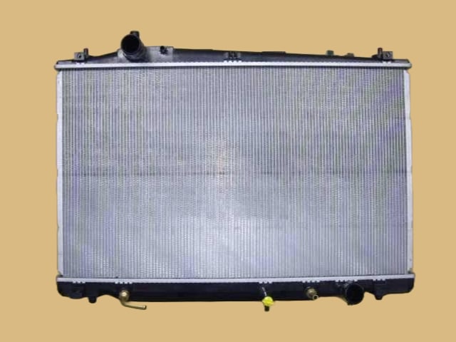 レクサス　ラジエーター　LS460　USF45　16400-38202　社外新品