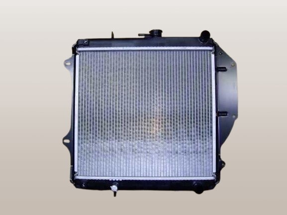 ジムニーシエラ ラジエーター JB32W 17700-80C11 AT車用 リビルト品 